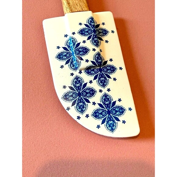 The Pioneer Woman Large 12" Silicone Spatula Keepsake Floral Pattern WoodHandle - Picture 5 of 5